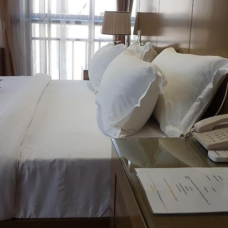 Edmond Hotel Brazzaville Luaran gambar