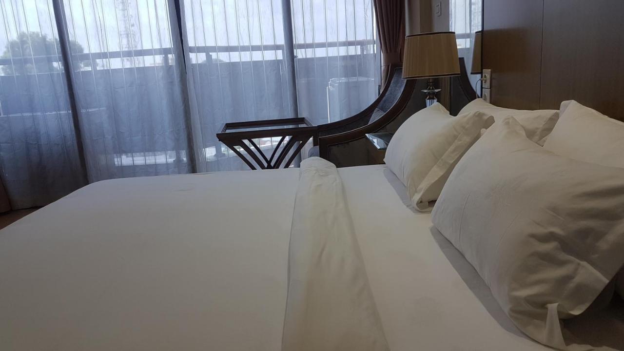 Edmond Hotel Brazzaville Luaran gambar