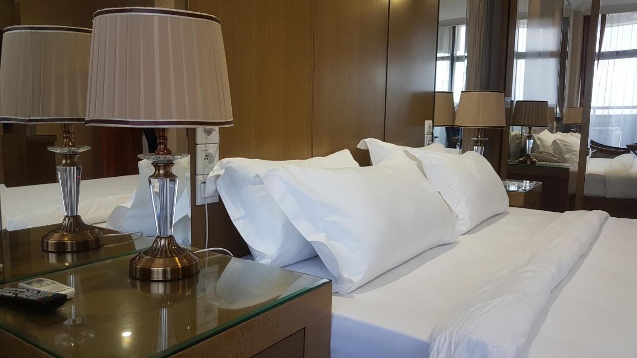 Edmond Hotel Brazzaville Luaran gambar